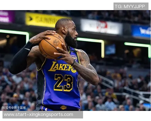 湖人自媒体惊叹41岁勒布朗重返赛场仍肩负防守重任