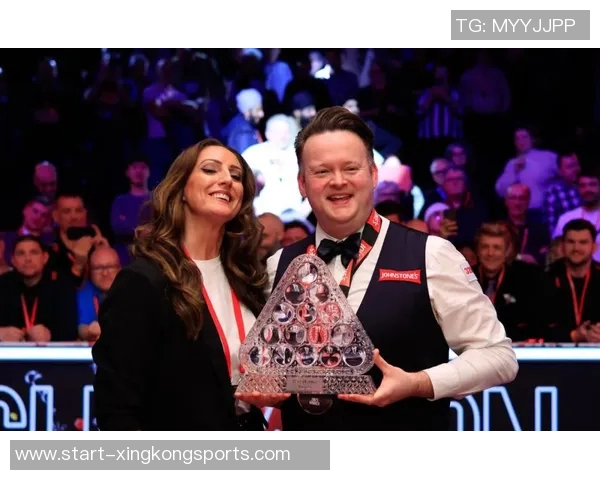 墨菲第三节火力全开三分球命中率惊人助力球队奋起直追