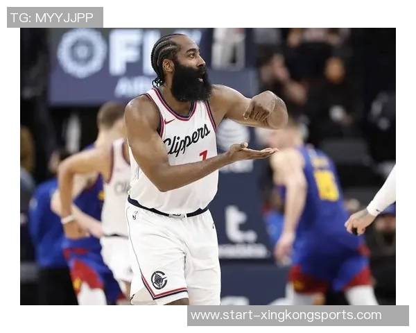 NBA12月红黑榜战神卡重返赛场市长复出却难求胜利