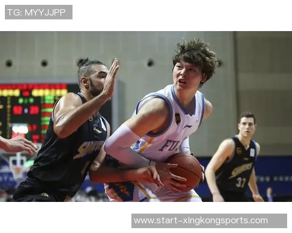 长沙勇胜在NBL常规赛中险胜杭州经纬展现强劲实力与团队配合